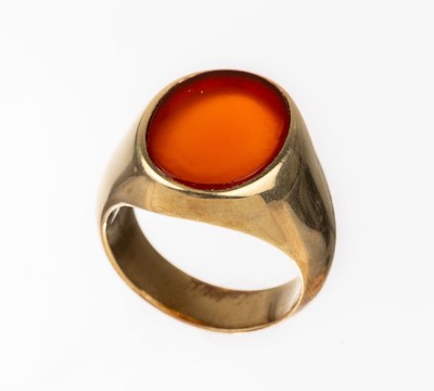 14 kt Gold Siegelring, GG 585/000, ovaler Ringkopf mit freier Karneol-Platte, RW 69, ca.27.2 g