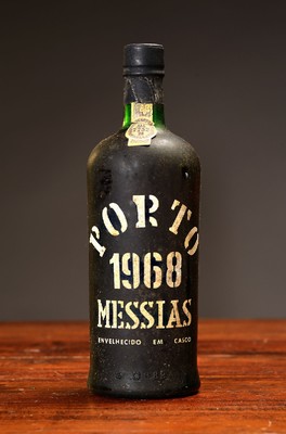 1 Flasche 1968 Porto Messias Colheita, Portugal, ca. 75cl, 20%Vol.