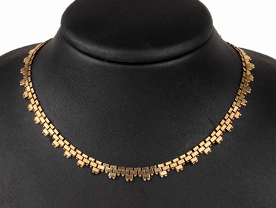 18 kt Gold Collier, GG 750/000, Backsteinoptik, L. ca. 43.5 cm, Kastenschloss mit Sicherheitsacht, ca. 22.0 g