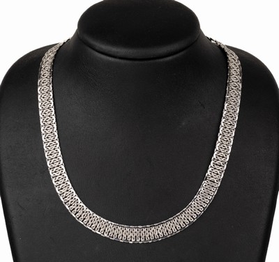 14 kt Gold Collier, WG 585/000, L. ca. 43.5cm, Kastenschloss mit Sicherheitsacht, ca. 39.0 g