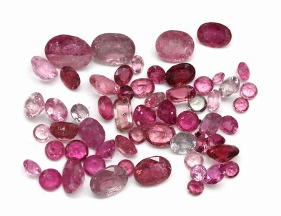 Lot lose Turmaline, ca. 26.27 ct, versch. Schliffformen, Farben und Größen