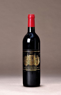 1 Flasche 2000 Chateau Palmer, Margaux, ca. 75cl, 13% Vol., Into Neck, Etikett mit l. Kratzspur, 94 Punkte nach Robert Parkers Wine Advocate, bei 8 ...