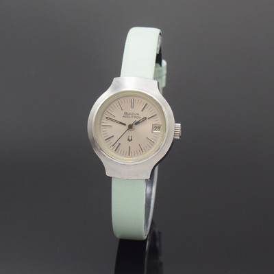 BULOVA seltene Damenarmbanduhr mit Stimmgabelwerk in Stahl, Schweiz um 1970, verschr. Geh., orig. Krone, Glas verkr., silb. Zifferbl., aufges. silb. ...
