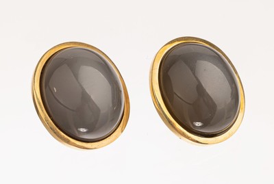 Paar 18 kt Gold Mondstein Ohrstecker, GG 750/000, 2 ovale graue Mondsteincabochons, im glatten Rahmen, ca. 26.9 g, Clipbrisur