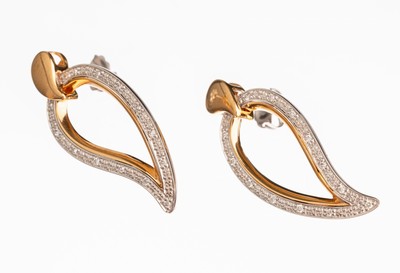 Paar 18 kt Gold Diamant Ohrstecker, WG/RG 750/000, in WG gefasste kl. Diamantbesatz, ca. 5.4 g, L. ca. 3.0 cm