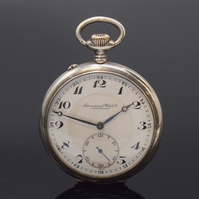 IWC offene Silbertaschenuhr Kaliber 65, Schweiz um 1920, Streifen-guill. Geh., sign. Cuvette, sign. Emailzifferbl. m. Breguet- Zahlen, kl. Sek. b. 6, ...