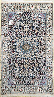 Nain fein(9 La), Persien, Ende 20.Jhd, Wolle mit Seide, ca. 204 x 115 cm, EHZ: 2