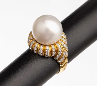 18 kt Gold Perl Brillant Ring, GG 750/000, weiße Südseezuchtperle ca. 13.8 mm, Brill. zus. ca. 0.88 ct Weiß/si, RW 56, ca. 11.6 g