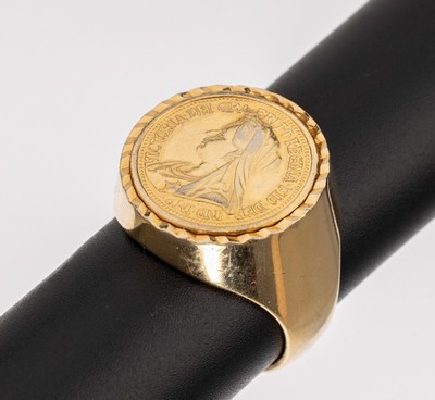 18 kt Gold Münz-Herrenring, GG 750/000, Münzeinlage: Sovereign, Victoria, fest gefasst, RW 68, ca. 22.7 g