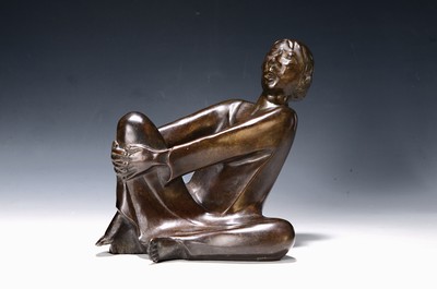 Ernst Barlach, 1870-1938, Der singende Mann, Bronzeguß, sign., num. 867/980, H. ca. 21cm