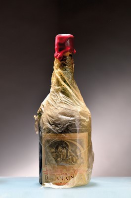 1 Flasche 1893 Delamain Vintage Grande Cognac , Grande Fine Champagne, low shoulder, Etikett gelöst, aus Mannheimer Gastronomiebesitz, erworben in ...