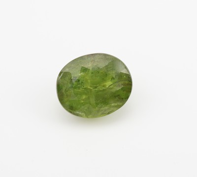 Loser ovalfacett. Peridot, 18.18 ct, Gelb- Grün, 16.08 x 13.55 x 10.73 mm, mit GEM Report