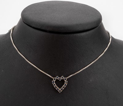 14 kt Gold Saphir-Collier "Herz", WG 585/000, Herz bes. mit 14 rundfacett. Saphire,Venezianerkette, L. ca. 41 cm, ca. 3.9 g, ...