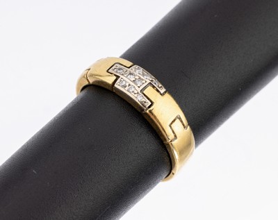 18 kt Gold Brillant-Ring, GG/WG 750/000, WGElement mit 9 Brillanten zus. ca. 0.08 ct Weiss/si, RW 58, ca. 4.6 g