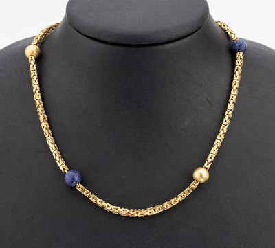 18 kt Gold Lapislazuli-Collier, GG 750/000, überlang, Königskette, Zwischenkugeln Gold, D. ca. 7.9 mm, Lapislazuli-Kugeln, D. ca. 8.1 mm, L. ca. ...