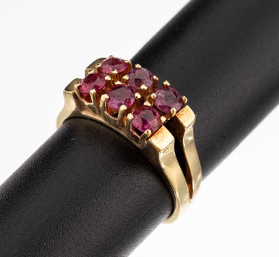 14 kt Gold Rubin Ring, GG 585/000, 6 rundfacett. Rubine zus. ca. 0.50 ct, RW 52.5, ca. 5.3 g