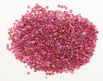 Lot lose Rubine zus. 200 ct, rundfacett.