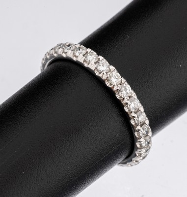 14 kt Gold Brillant-Memoryring, WG 585/000,Brillanten zus. ca. 0.81 ct feines Weiß -Weiß/vs-si, RW 54, ca. 2.0 g
