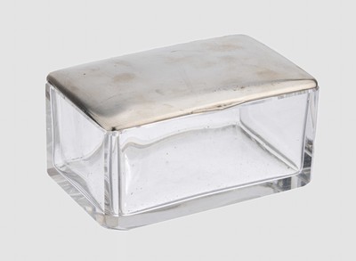 Glasschatulle mit Silberdeckel, 900er Silber, schlichter Glaskorpus, Deckel innen vergoldet, Gebr.-Spuren und kl. Dellen, Meistermarke unged., ca. ...
