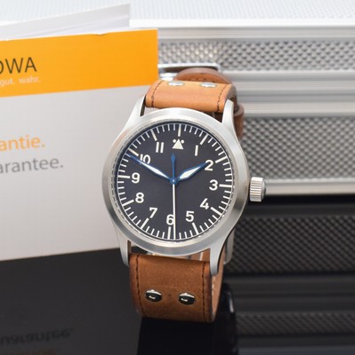 STOWA Flieger Klassik Sport Herrenarmbanduhr in Stahl, Deutschland verk. lt. beil. Pap. 02/2017, Automatik, beids. vergl. Geh. inkl. orig. Lederband ...