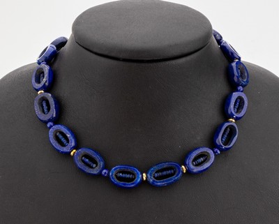 Lapislazuli-Collier, 925er Silber verg., ovale Glieder, Zwischenglieder teilw. Silber verg., L. ca. 47 cm, Karabinerschliesse