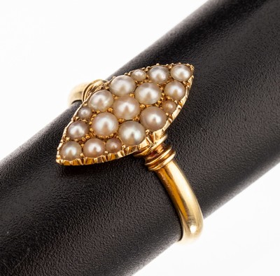 18 kt Gold Zuchtperl Ring, Birmingham 1896, GG 750/000, rautenf. Ringkopf, Perlbesatz, RW 56, ca. 3.3 g