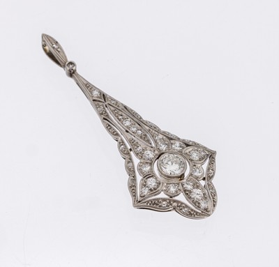 18 kt Gold Diamant Anhänger, um 1915/20, WG750/000 (gepr.), mittig ein Altschliff- Diamant ca. 0,25 ct, umgeben von weiteren Altschliff-Diamanten ...