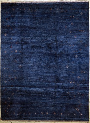 Gabbeh, Persien, ca. 30 Jahre, Wolle auf Wolle, ca. 295 x 220 cm, EHZ: 2, (Eck leicht beschädigt)