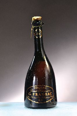 2 Flaschen Cognac G. Fransac X.O., Grande Champagne, je ca. 70 cl, 40%Vol., in orig. Holzkisten