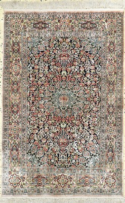 Hereke Seide, China, Ende 20.Jhd, reine Naturseide, ca. 117 x 79 cm, EHZ: 2