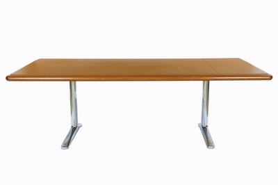 Schreibtisch, "Knoll international", USA, Designentwurf Warren Platner von 1973, Platte umlaufend mit abgerundeten Kanten aus massiver ...