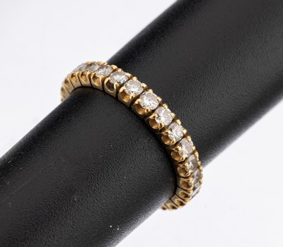 18 kt Gold Brillant-Ring, GG 750/000, 27 Brillanten zus. ca. 1.17 ct (grav.) Weiß/si, RW 53, ca. 2.5 g