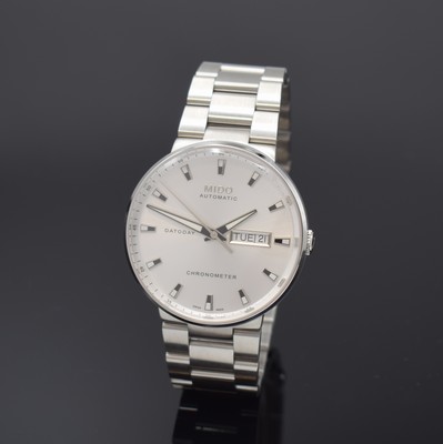 MIDO Armbandchronometer Datoday Referenz M014431, Automatik, Schweiz um 2010, Edelstahlgeh. inkl. Gliederband m. dopp. Faltschl., Boden verschr., ...