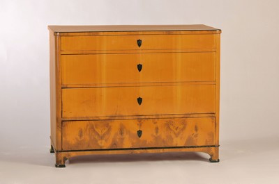 Biedermeier Kommode, um 1830, Kirschbaumfurnier, 4 Schubladen, geschwärzte Leisten, ca. 88 x 108 x 56 cm, EZ 2