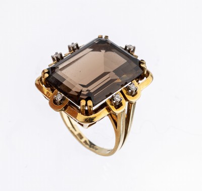 14 kt Gold Rauchquarz-Diamant-Ring, GG 585/000, facett. Rauchquarz-Achteck ca. 34.0 ct, 6 8/8-Diamanten zus. ca. 0.10 ct Weiß/si, aufwändige ...