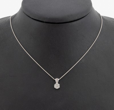 14 kt Gold Brillant-Anhänger, WG 585/000, 7Brillanten blütenförmig gefasst zus. ca. 0.20 ct l.get.Weiß/si, bez. Moncara, an 14 kt Gold Kette, L. ...