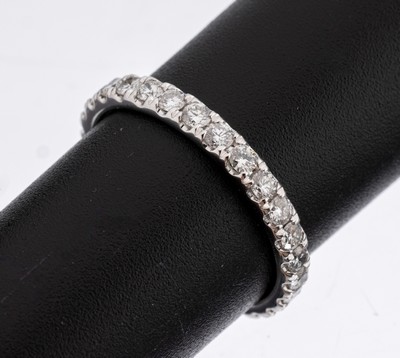 14 kt Gold Brillant-Memoryring, WG 585/000,Brillanten zus. ca. 0.98 ct feines Weiß -Weiß/vs-si, RW 54