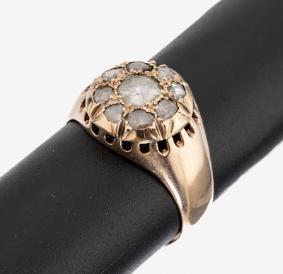 14 kt Gold Diamant-Ring, GG 585/000 gepr., runder Ringkopf, aus älterem Zusammenhang, 9 Diamantrosen zus. ca. 0.80 ct Weiß-l.get.Weiß/p, RW 66, ...