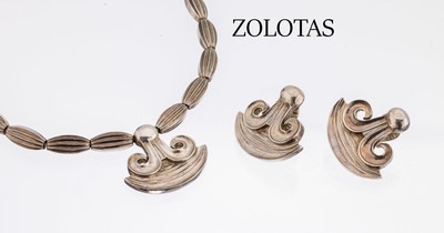 ZOLOTAS Schmuckset, Griechenland um 1960, 950er Silber, best. aus: Collier und Paar Ohrclips, abstr. Formgebung, Collier gerillt, L. ca. 40.5 cm, ...