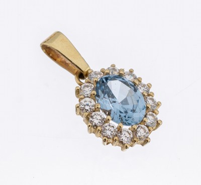 14 kt Gold Blautopas-Zirkonia-Anhänger, GG 585/000, ovalfacett. Blautopas (beh.) ca. 1.10 ct, umgeben 12 weißen rundfacett. Zirkonias, ca. 1.9 g