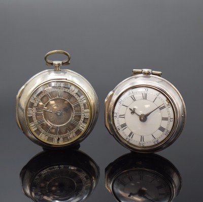 Konvolut: 2 Spindeluhren in Sterlingsilber- Doppelgehäusen, England ca. 1740/1780, Schlüsselaufzug, glatte Geh. dell., Übergeh. m. großem ...