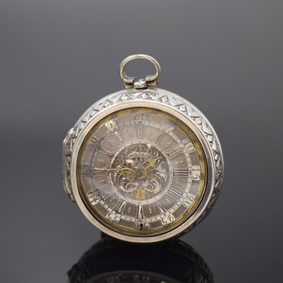 P. BRAMER AMSTERDAM frühe Spindeluhr mit Datum und Repousse-Übergehäuse in Silber, Niederlande um 1720, glattes Geh., Übergeh. m. großem ...