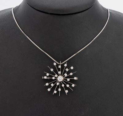 18 kt Gold Brillant-Anhänger/Brosche, WG 750/000, strahlenförmig, mittig Brillant ca. 0.50 ct Weiß/vs-si, 25 Brillanten zus. ca. 0.75 ct ...