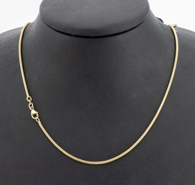 8 kt Gold Schlangenkette, GG 333/000, L. ca. 55 cm, D. ca. 1.6 mm, Karabinerschließe, ca. 7.2 g