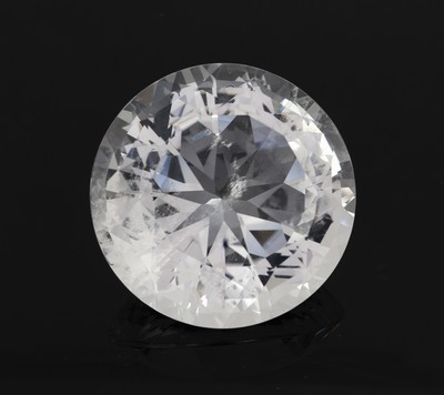 Runder Bergkristall, im Sternschliff, feine Qualität, leichter nat. Einschluss, D. ca. 52 mm, ca. 95.7 g, ca. 478.5 ct, Sammler- stein, Unikat, ...