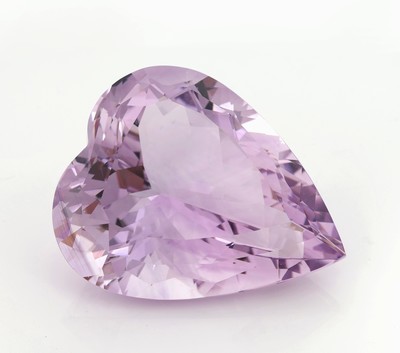 Loser Amethyst, in Herzform, feine Qualität und Farbe, ca. 53.6 x 45 mm, ca. 67.2g, ca. 336 ct, Schmuck- und Sammlerstein, Unikat, Handarbeit, ...
