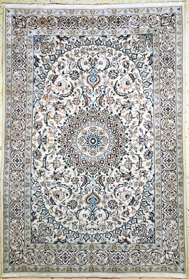 Nain, Persien, Ende 20.Jhd, Wolle auf Baumwolle, ca. 293 x 202 cm, EHZ: 2