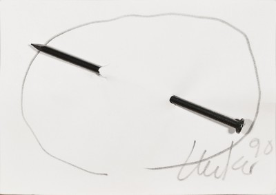 Günter Uecker, geb. 1930, Unikat, Nagelobjekt, großer Nagel durch Papier, handsigniert und dat. 90, Nagel ca. 12cm, Papier ca. 10.5x14.9cm
