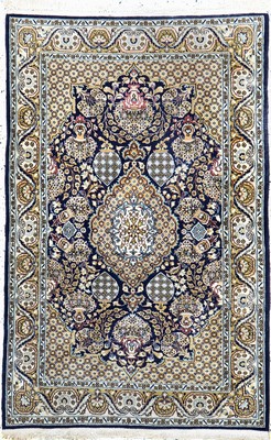Ghom Kork, Persien, Mitte 20.Jhd, Korkwolleauf Baumwolle, ca. 159 x 103 cm, Reinigungsbedürftig, EHZ: 2