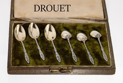 6 Mokkalöffel, Frankreich um 1900, 950er Silber, Laffen vergoldet, Meistermarke RD - DROUET Raymond, Paris, floraler Dekor, L ca. 8 cm, orig. Etui